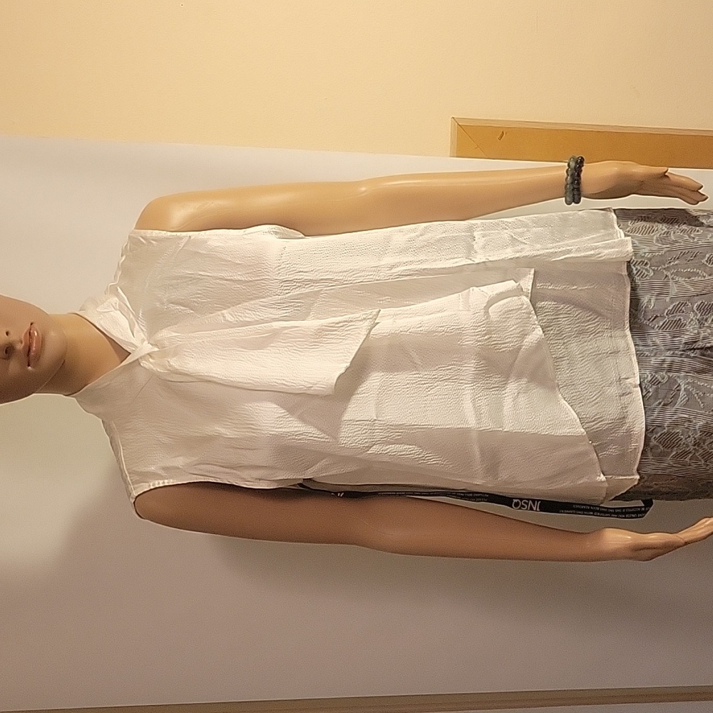 001 JNSQ 100% Silk Blouse